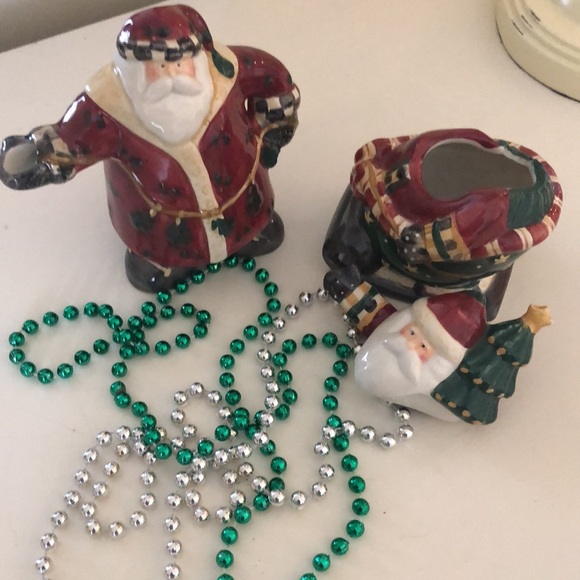 Sugar Bowl and Creamer - Picture 3 of 4